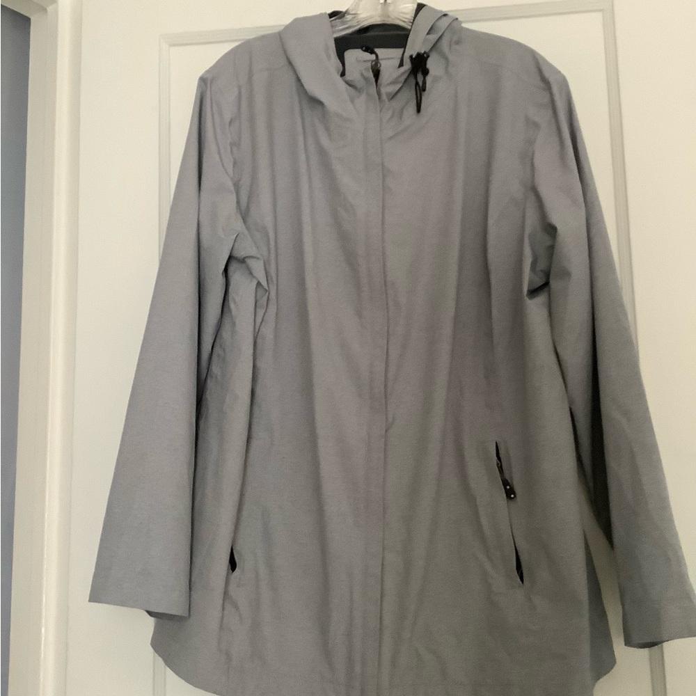 32 Degrees Cool Women’s Rain Jacket